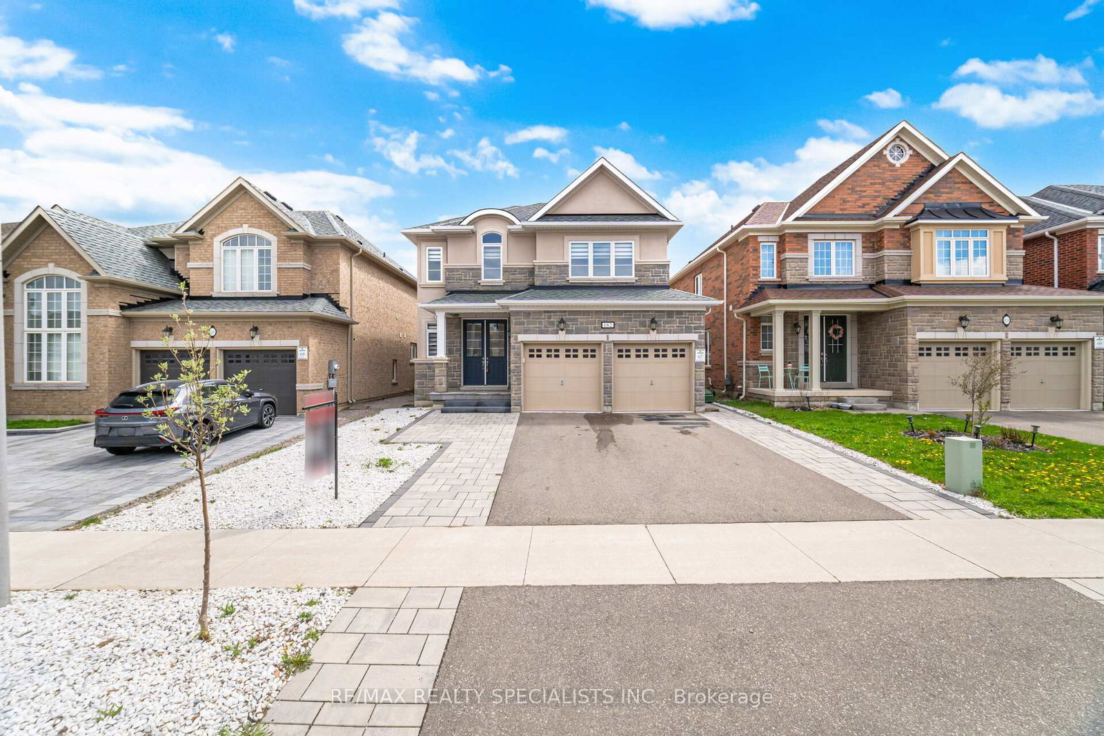 182-whittington-drive-hamilton-ontario-x13481688