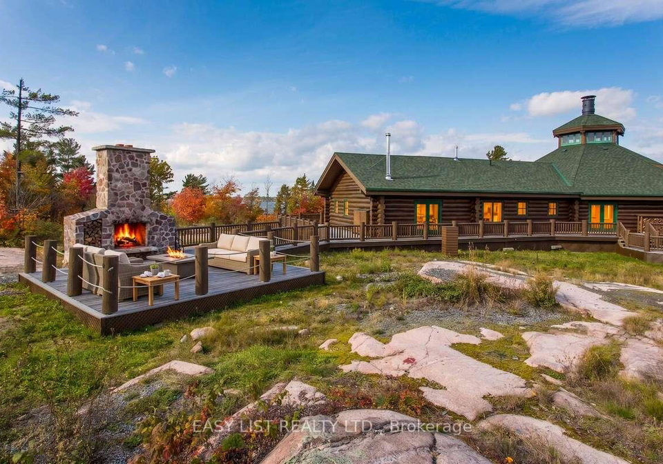 island-wc3-1-west-nipissing-ontario-x13481756