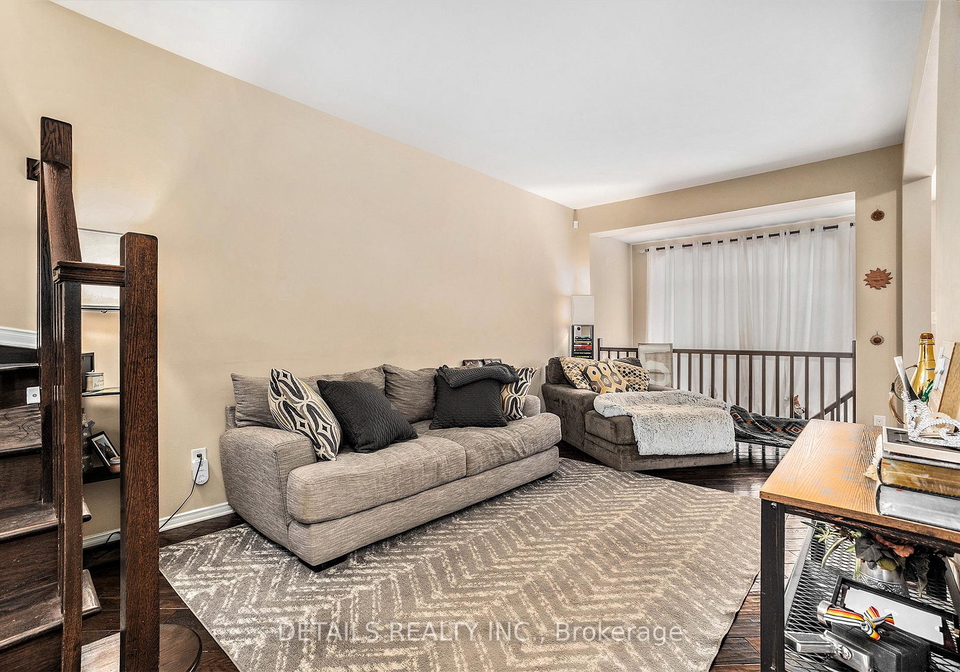 107-lochnaw-private-ottawa-ontario-x13481768