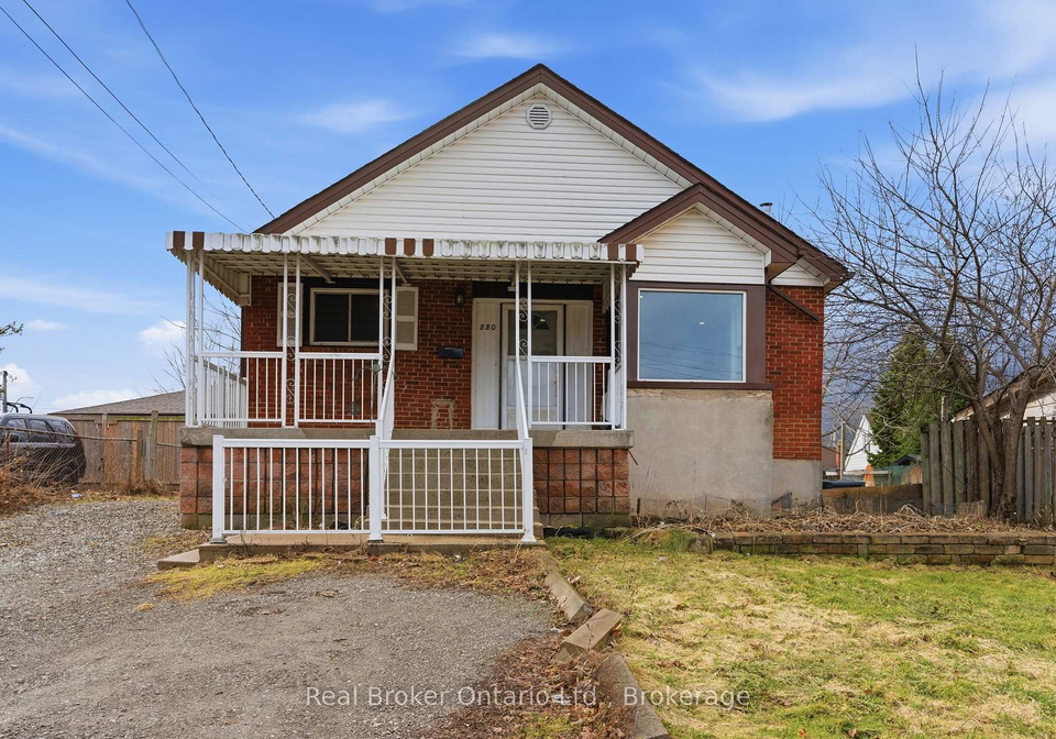 880-lawrence-road-hamilton-ontario-x13481826