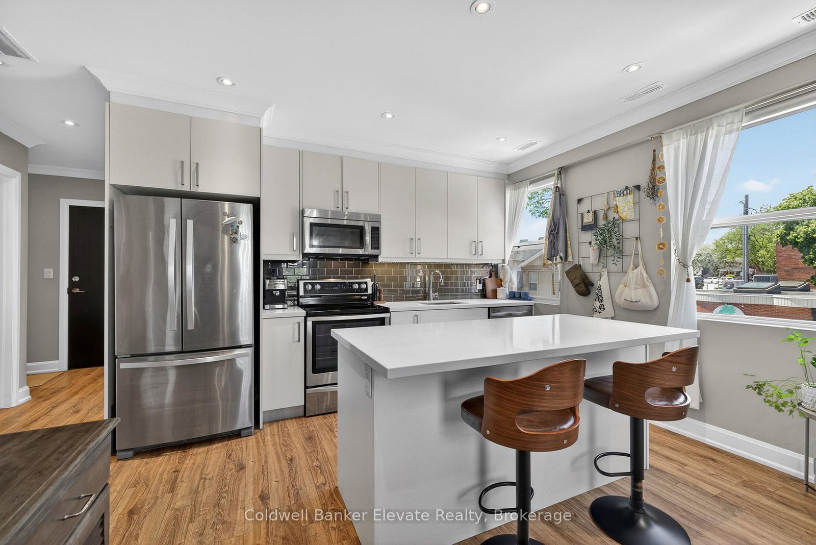 2-king-street-w-hamilton-ontario-x13481830