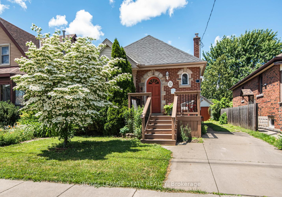 52-cameron-avenue-s-hamilton-ontario-x13481918