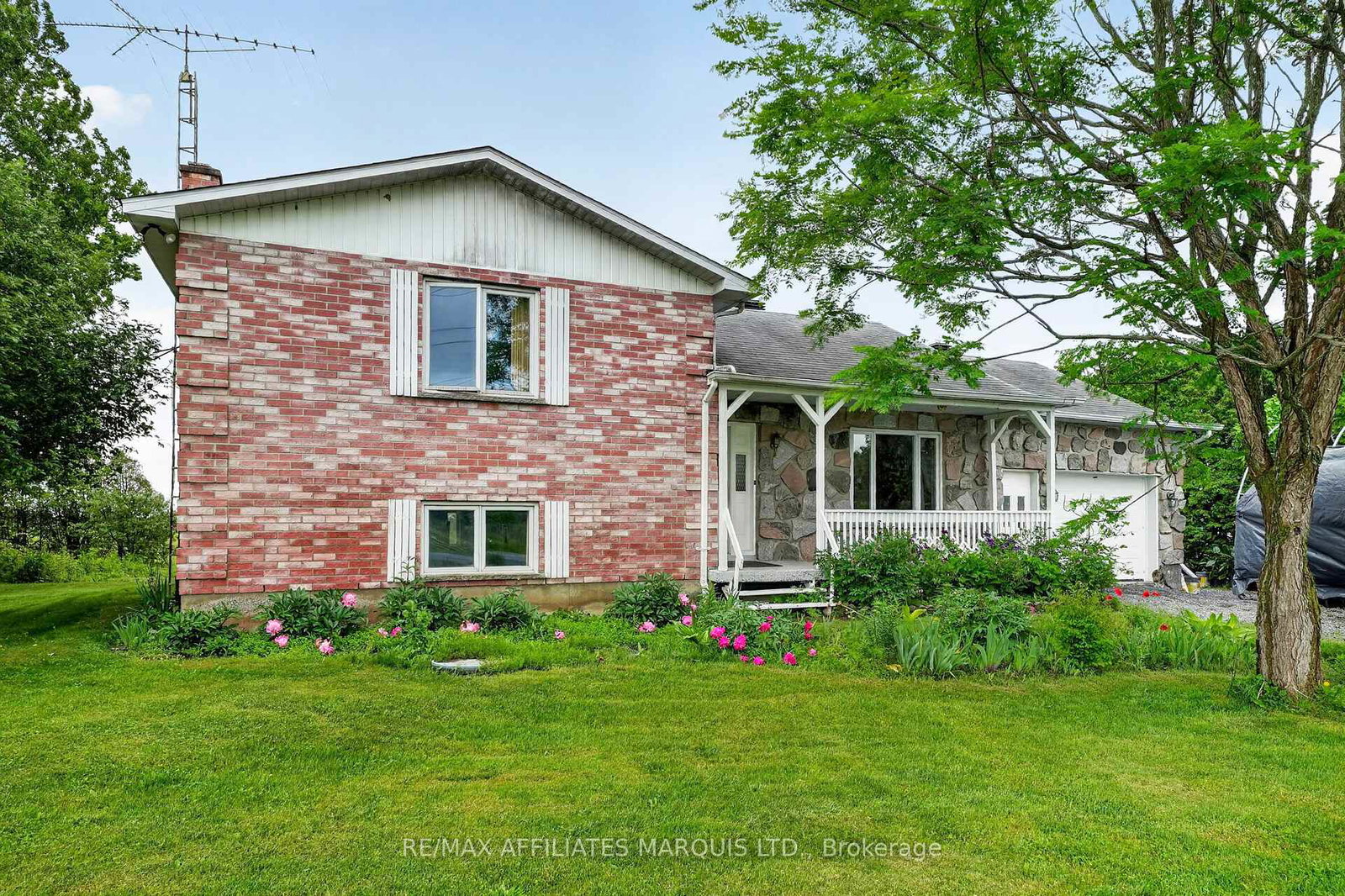20474-concession-8-road-south-glengarry-ontario-x13481934