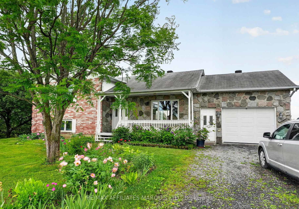 20474-concession-8-road-south-glengarry-ontario-x13481934