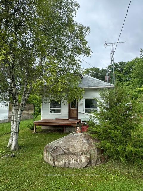 67-osborne-street-gananoque-ontario-x13481954
