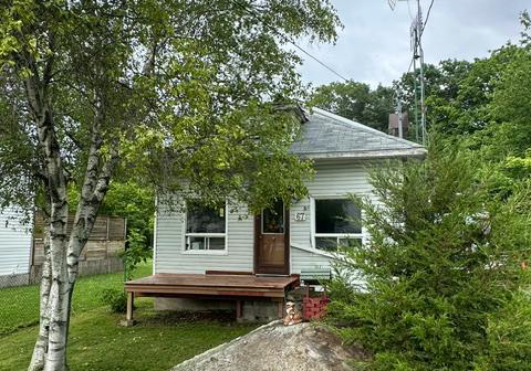 67-osborne-street-gananoque-ontario-x13481954
