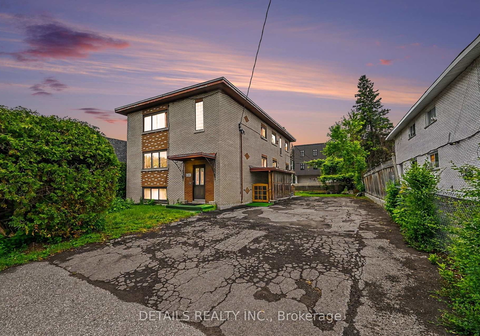 294-donald-street-ottawa-ontario-x13481958
