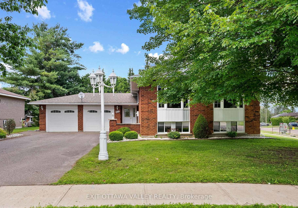 599-hillside-avenue-pembroke-ontario-x13481964