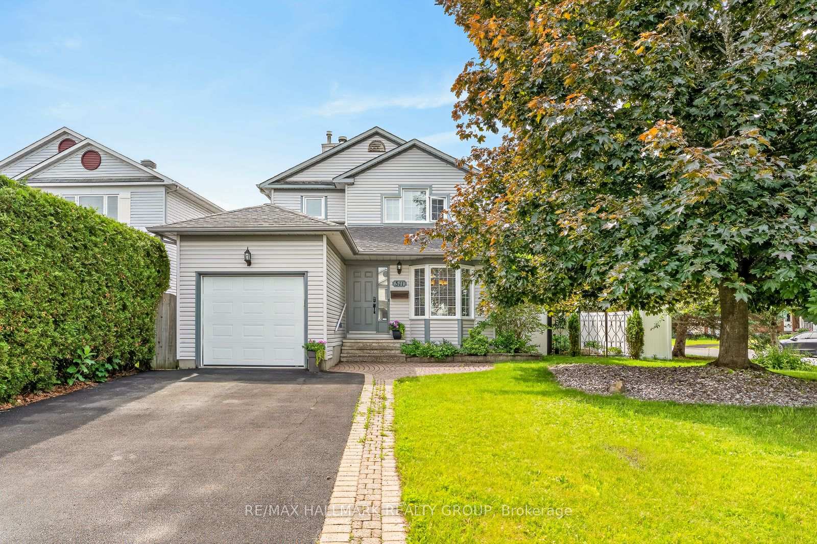 511-deancourt-crescent-ottawa-ontario-x13482054