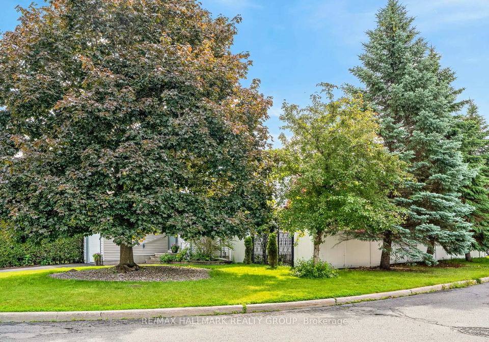 511-deancourt-crescent-ottawa-ontario-x13482054
