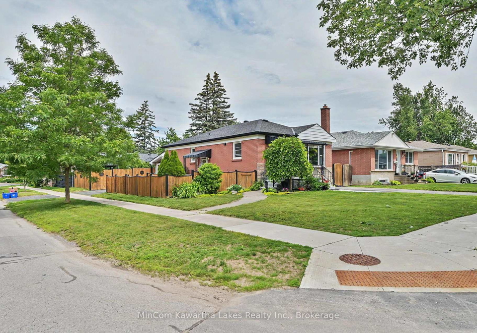 920-elmdale-crescent-peterborough-ontario-x13482284
