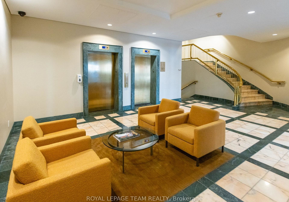 15-murray-street-ottawa-ontario-x13482296