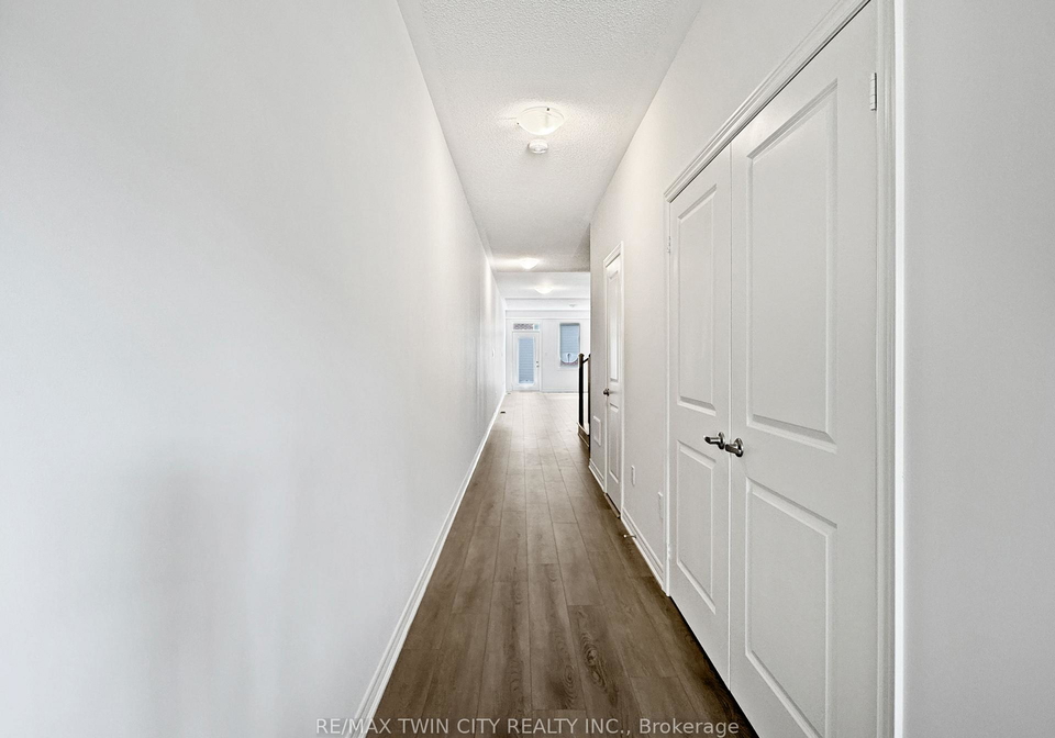 82-gledhill-crescent-cambridge-ontario-x13482324