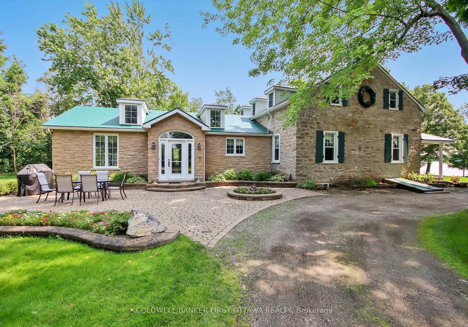 100-loch-end-road-beckwith-ontario-x13482430
