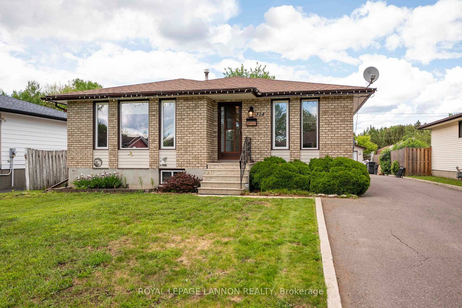 124-welland-street-thunder-bay-ontario-x13482784