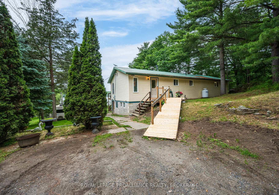 134-black-rapids-road-leeds-and-the-thousand-islands-ontario-x13482876