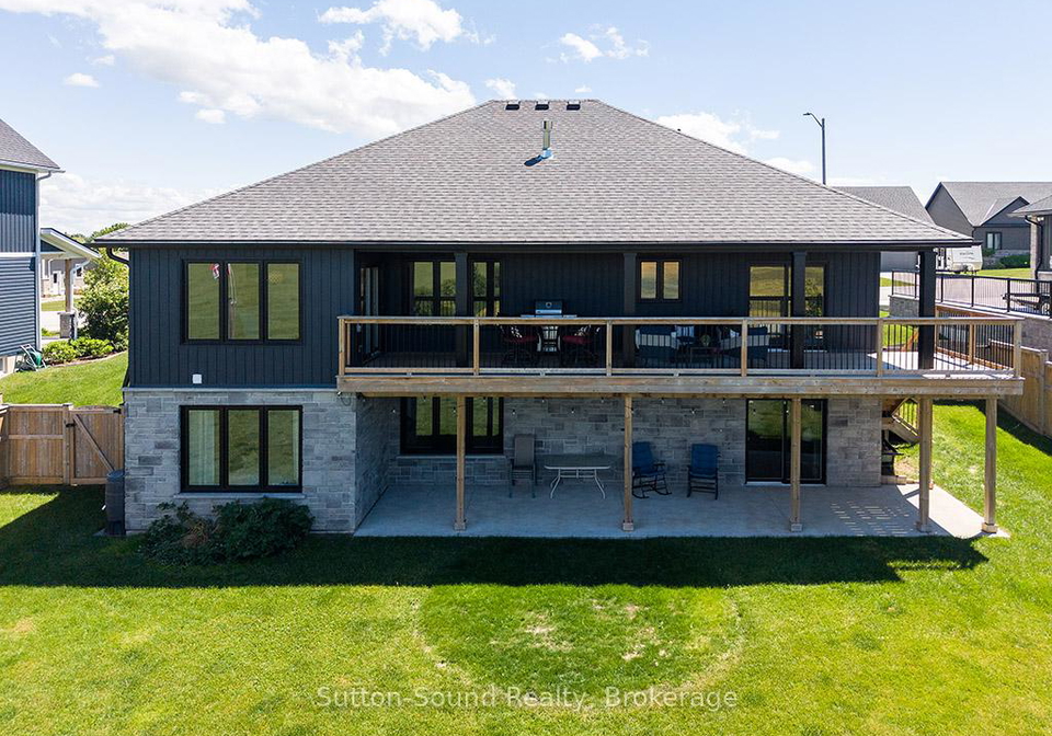 32-chestnut-hill-crescent-arran-elderslie-ontario-x13482910