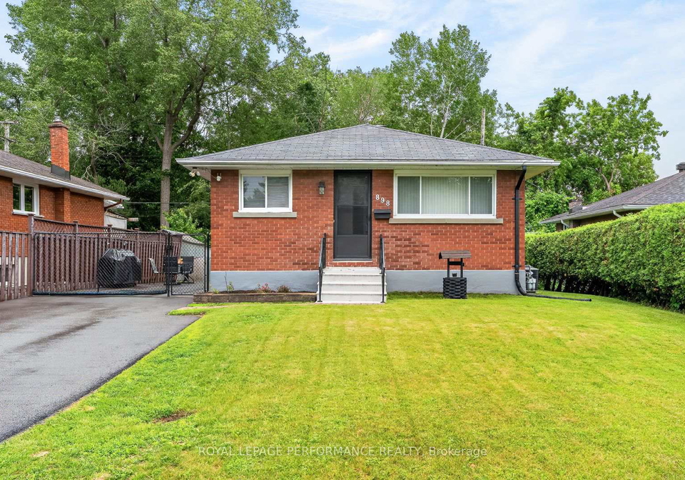 898-charleswood-avenue-ottawa-ontario-x13482922