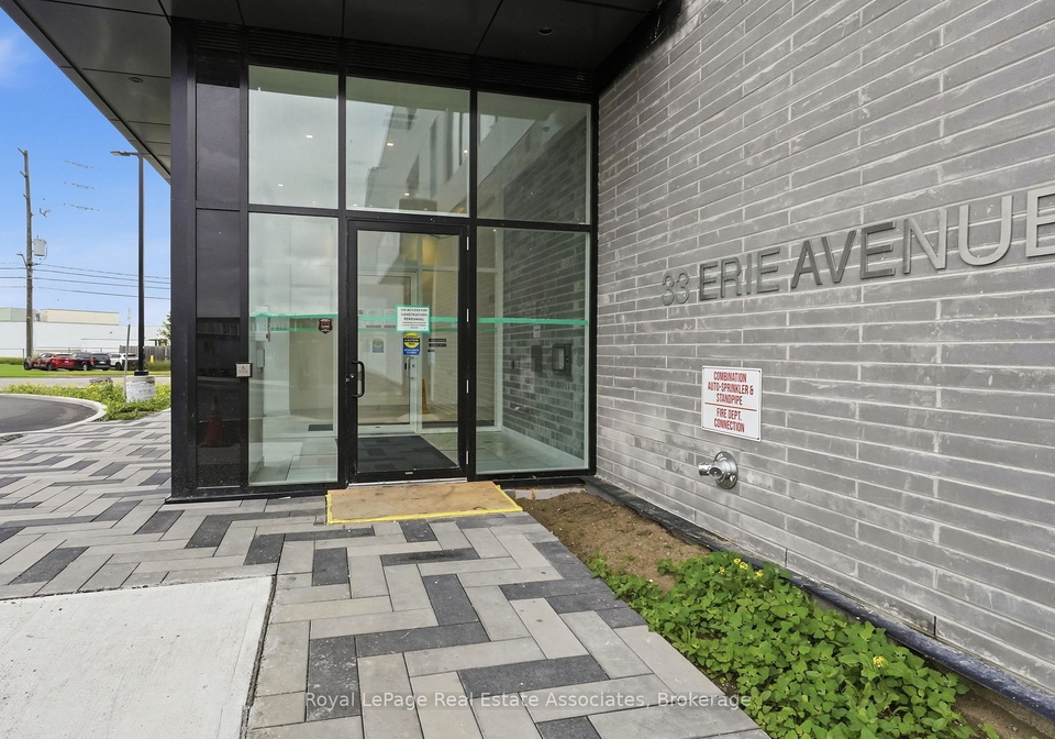 33-erie-avenue-brantford-ontario-x13482936