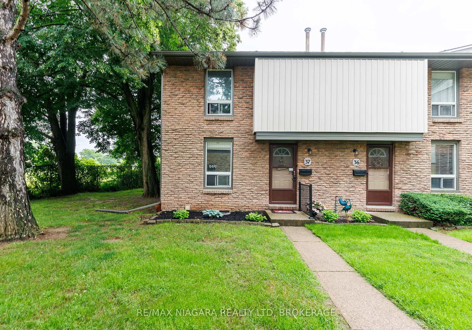 302-vine-street-st-catharines-ontario-x13482954