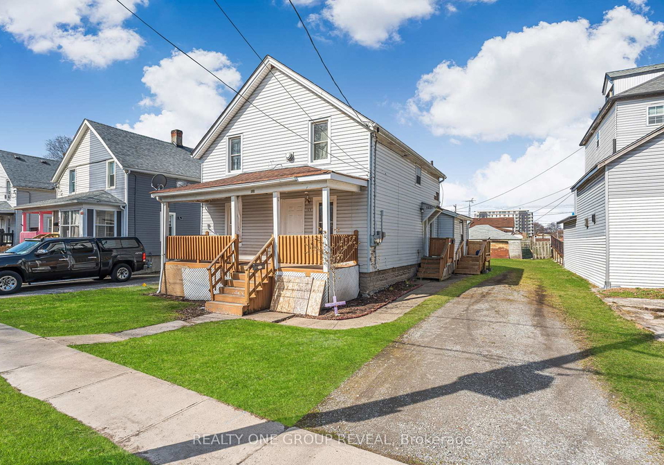 160-fares-street-port-colborne-ontario-x13482988