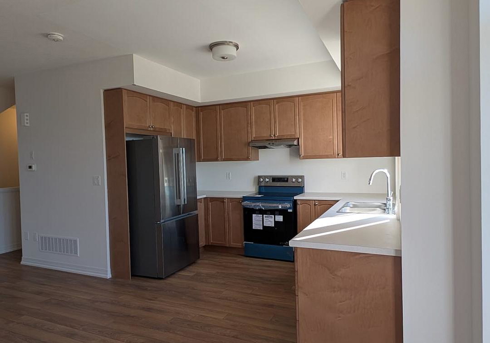 660-colborne-street-w-brantford-ontario-x13483002