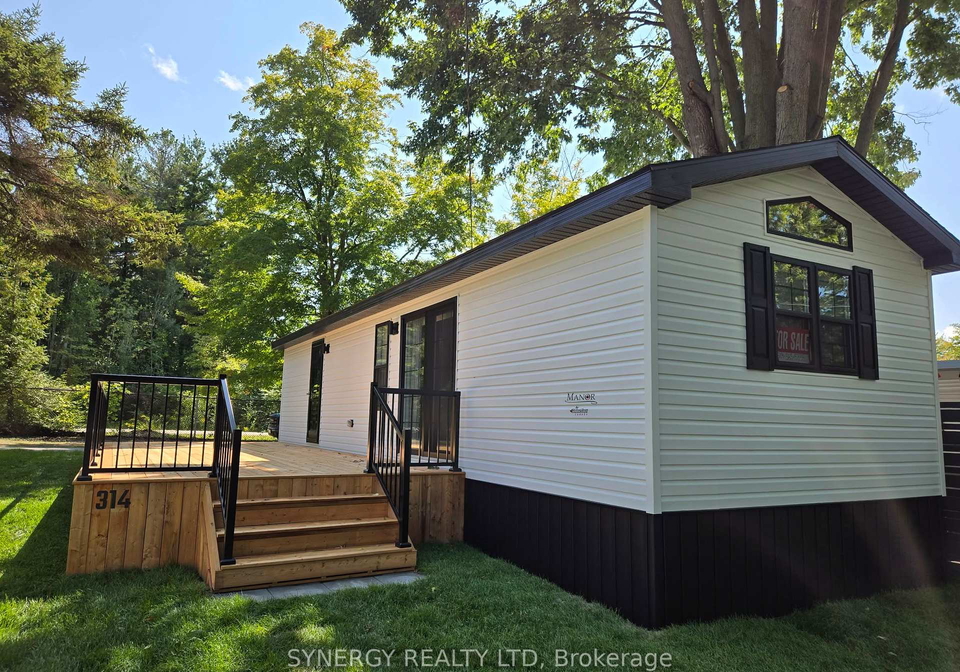75559-lidderdale-street-bluewater-ontario-x13483084