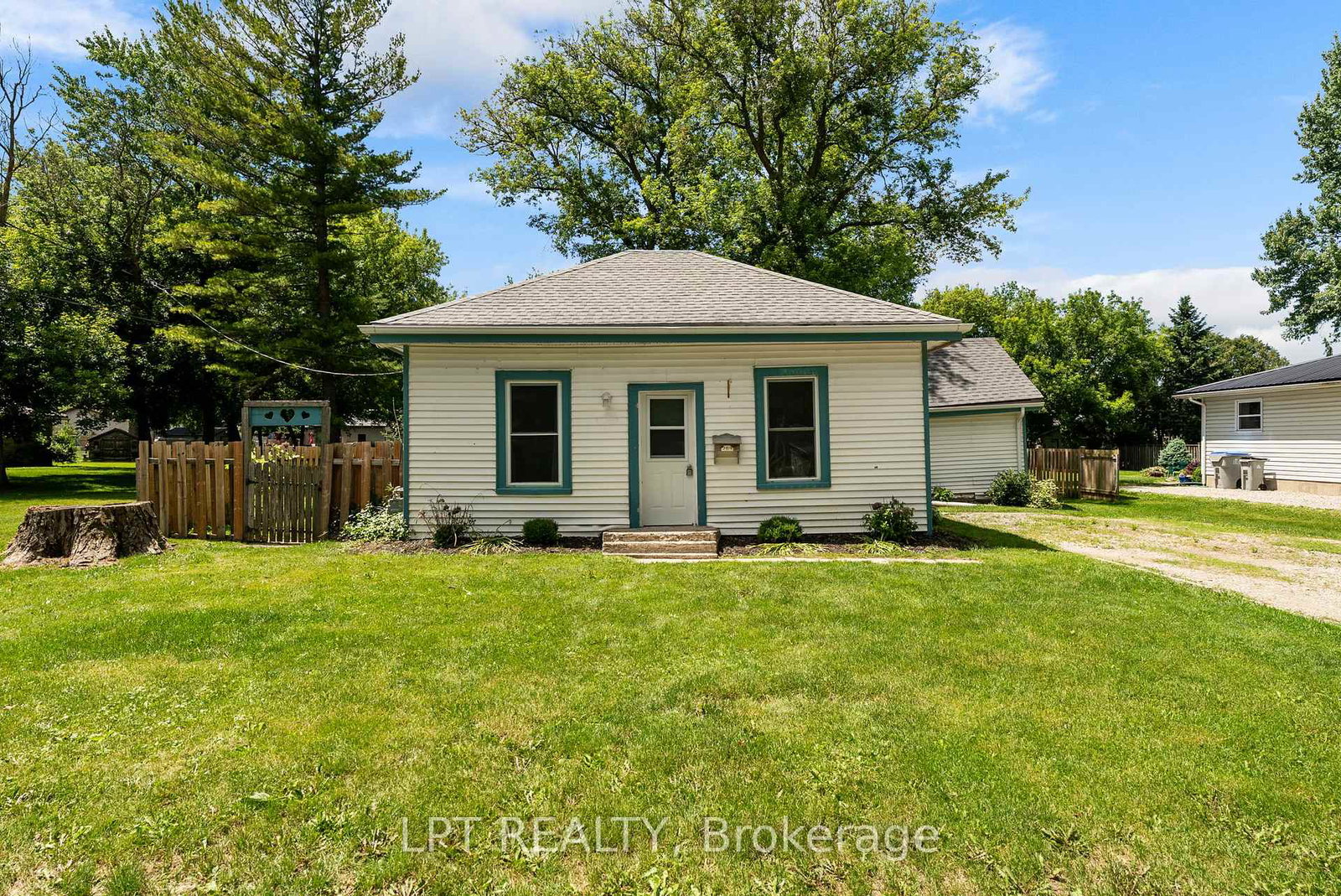 269-richmond-street-north-middlesex-ontario-x13483294