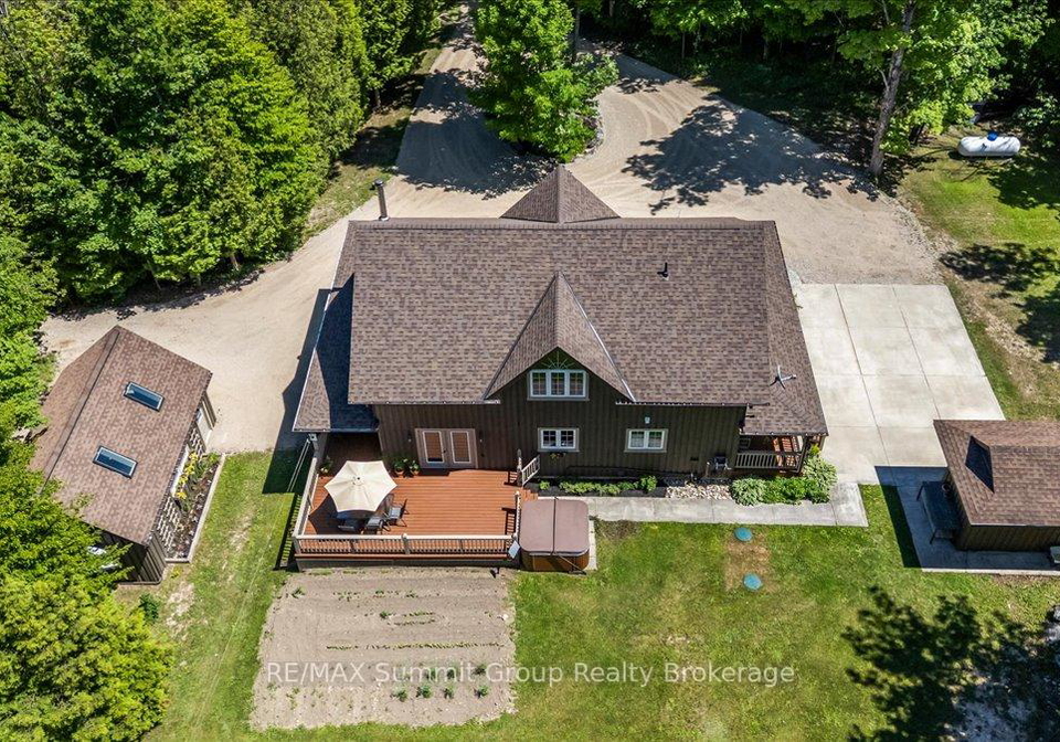 455504-concession-3b-chatsworth-ontario-x13483340