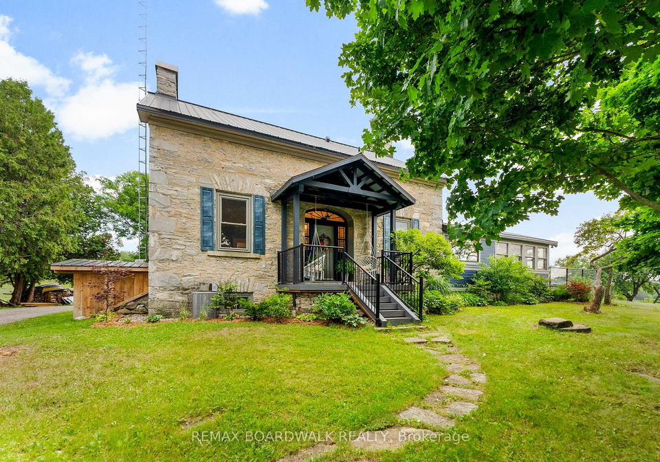 1415-sheridan-rapids-road-lanark-highlands-ontario-x13483368