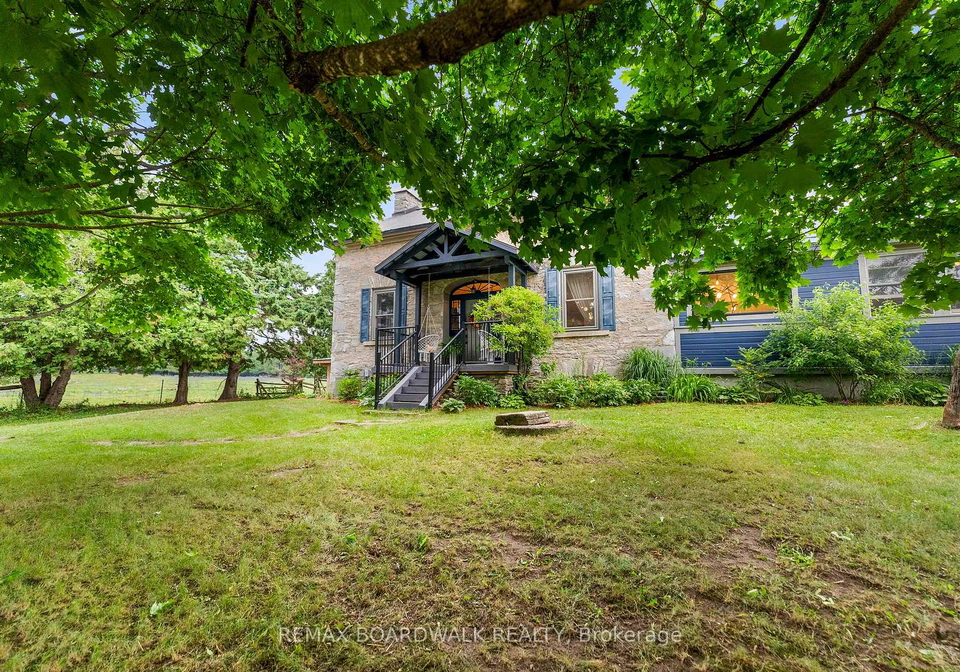 1415-sheridan-rapids-road-lanark-highlands-ontario-x13483368