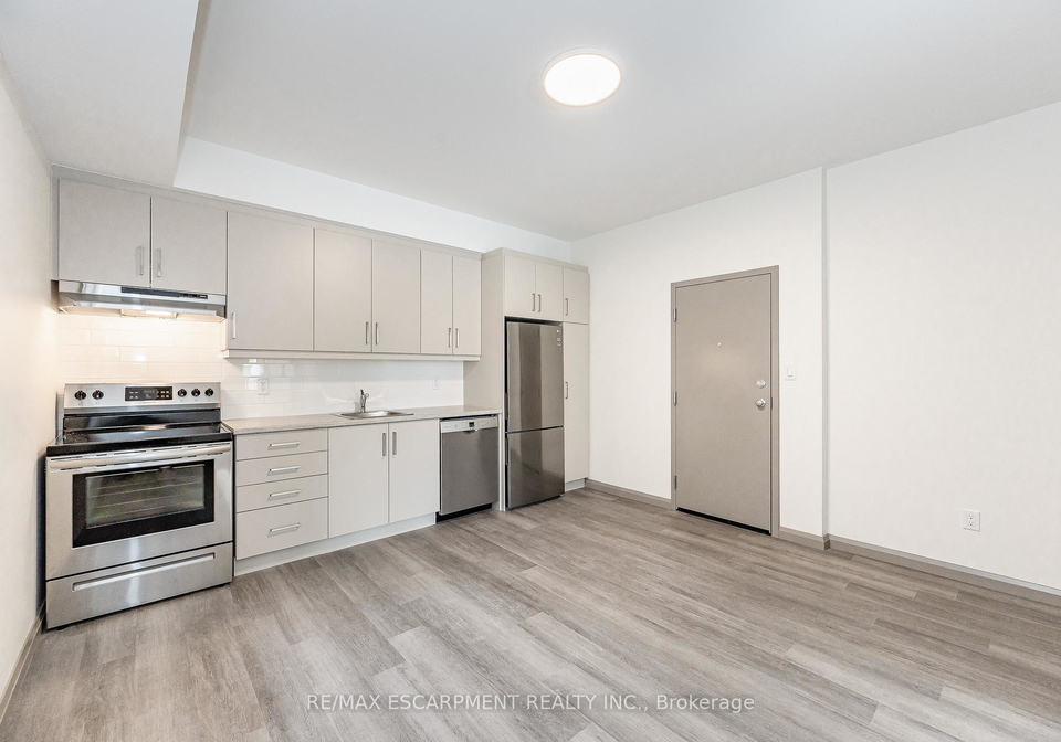 36-grant-avenue-hamilton-ontario-x13483446
