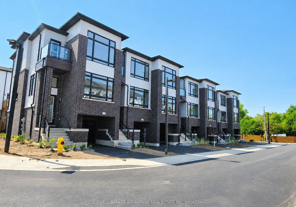 27-sidney-rose-st-catharines-ontario-x13483668