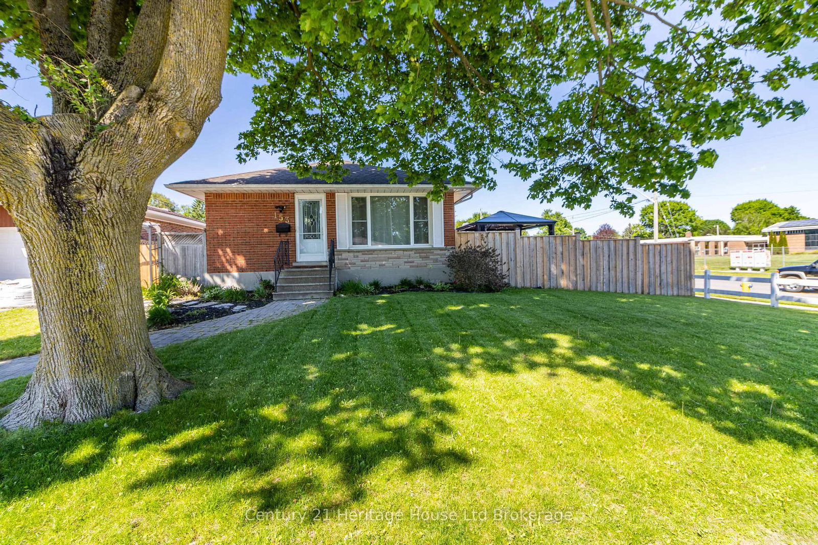 153-springbank-avenue-n-woodstock-ontario-x13483792