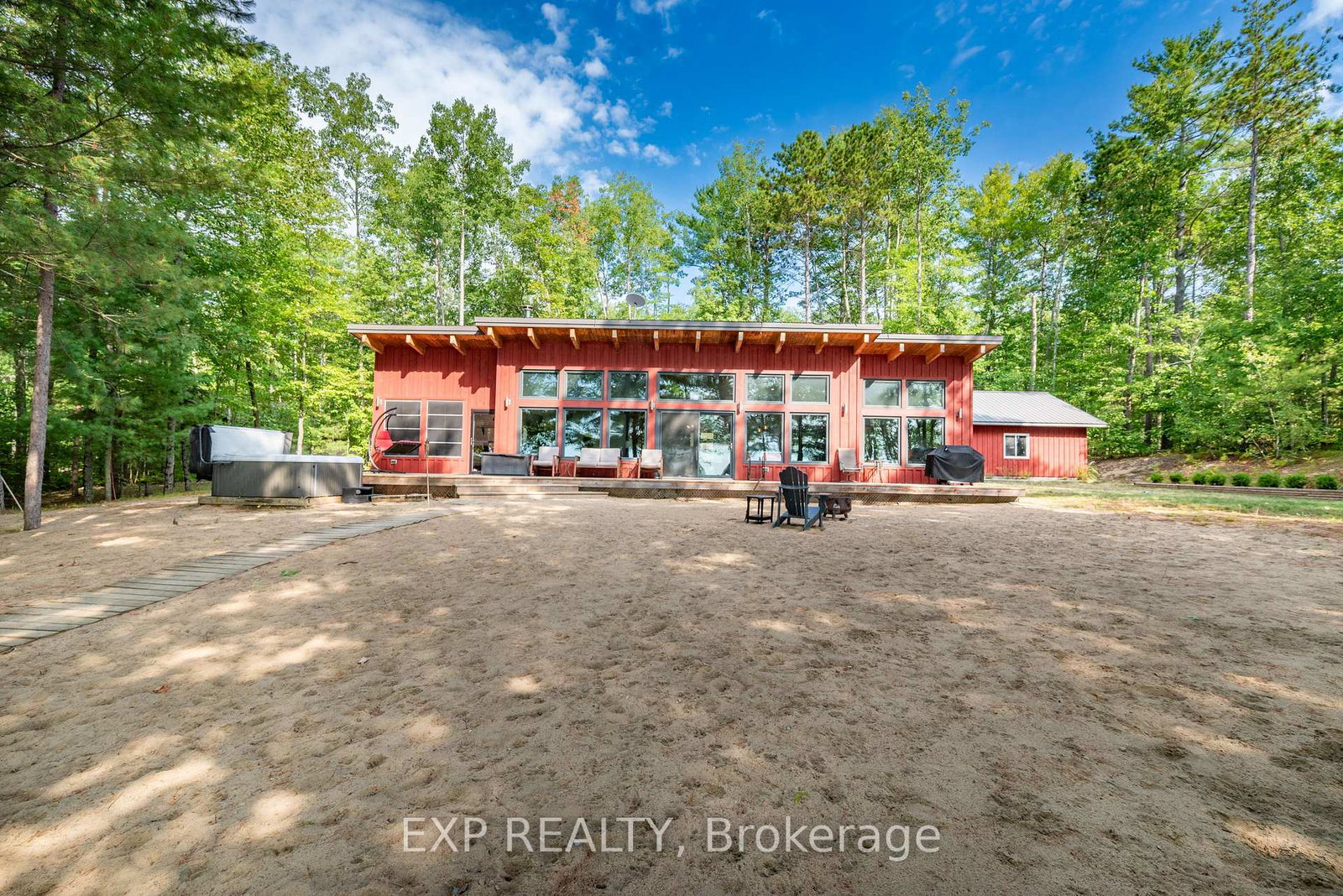 332-lachlan-lane-whitewater-region-ontario-x13483828