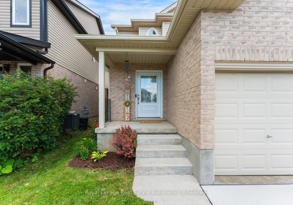 1361-old-zeller-drive-kitchener-ontario-x13483844