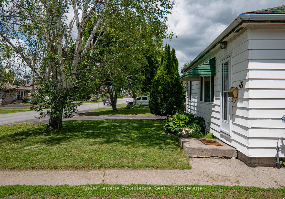 45-valleyview-crescent-belleville-ontario-x13483860