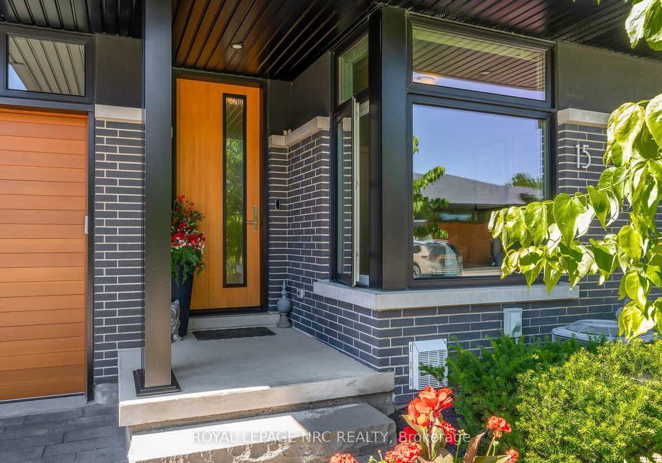 15-taliesin-trail-welland-ontario-x13483894