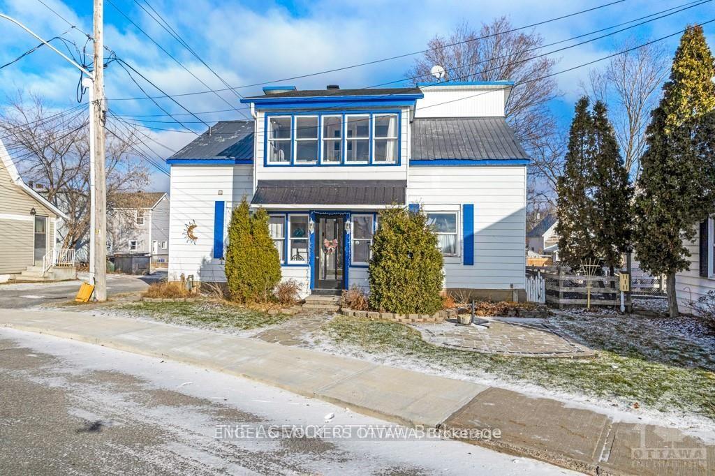 139-reserve-street-s-mississippi-mills-ontario-x13483924