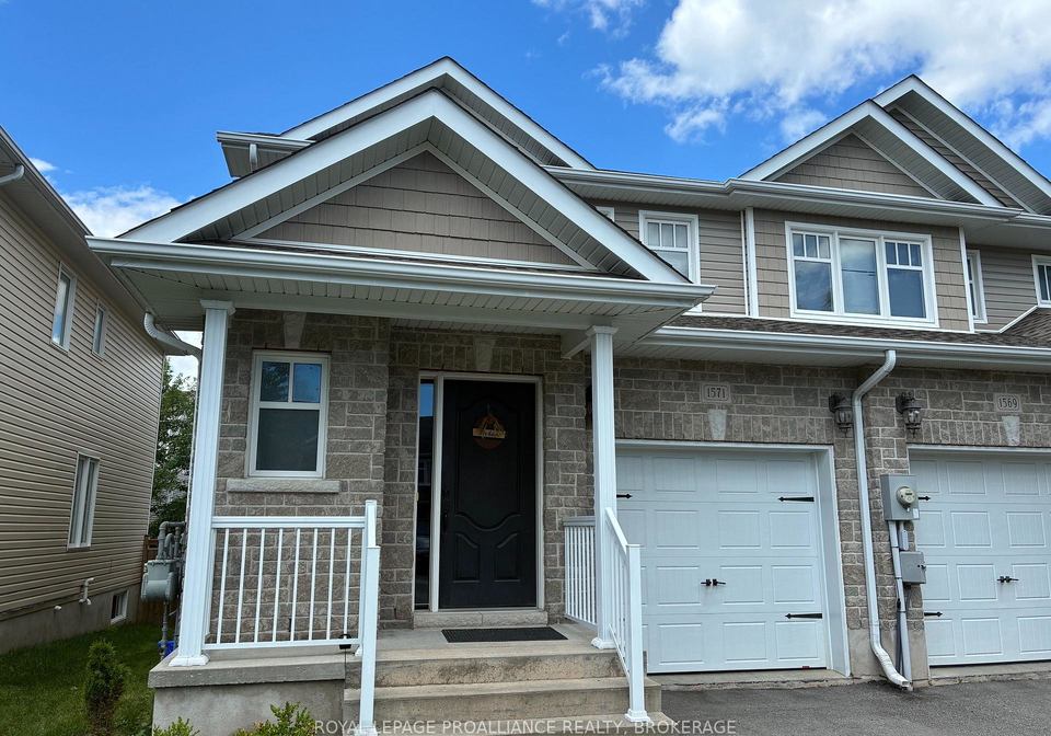1571-crimson-crescent-kingston-ontario-x13484000