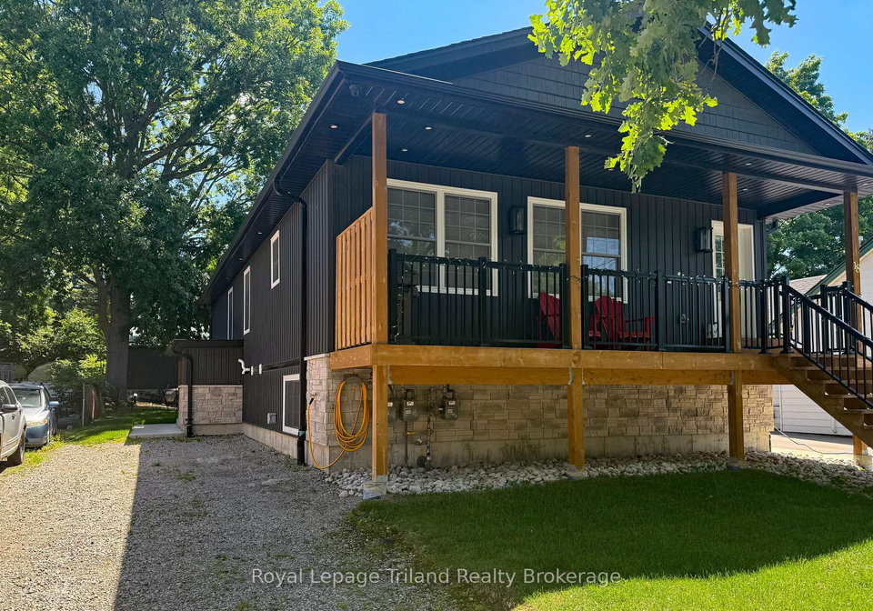 18-winniett-street-woodstock-ontario-x13484024