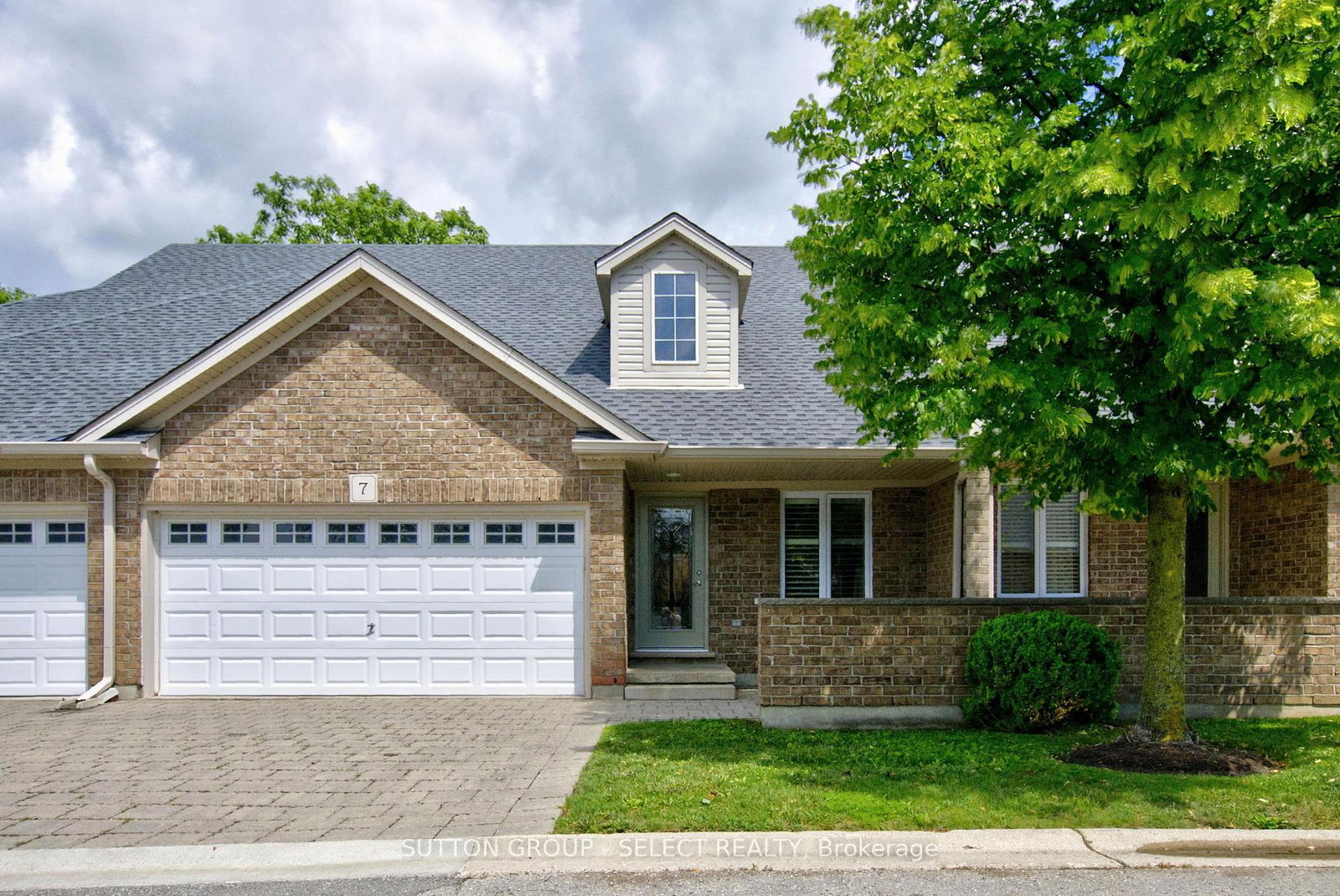 1853-blackwater-road-london-north-ontario-x13484142