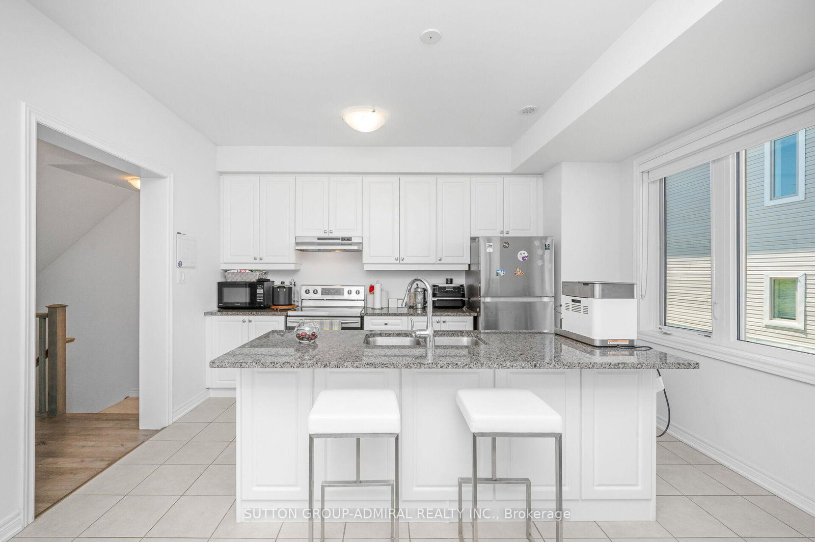 82-hibiscus-lane-hamilton-ontario-x13484212