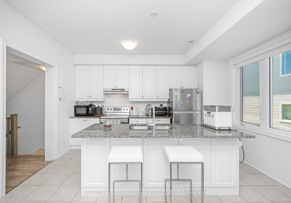 82-hibiscus-lane-hamilton-ontario-x13484212