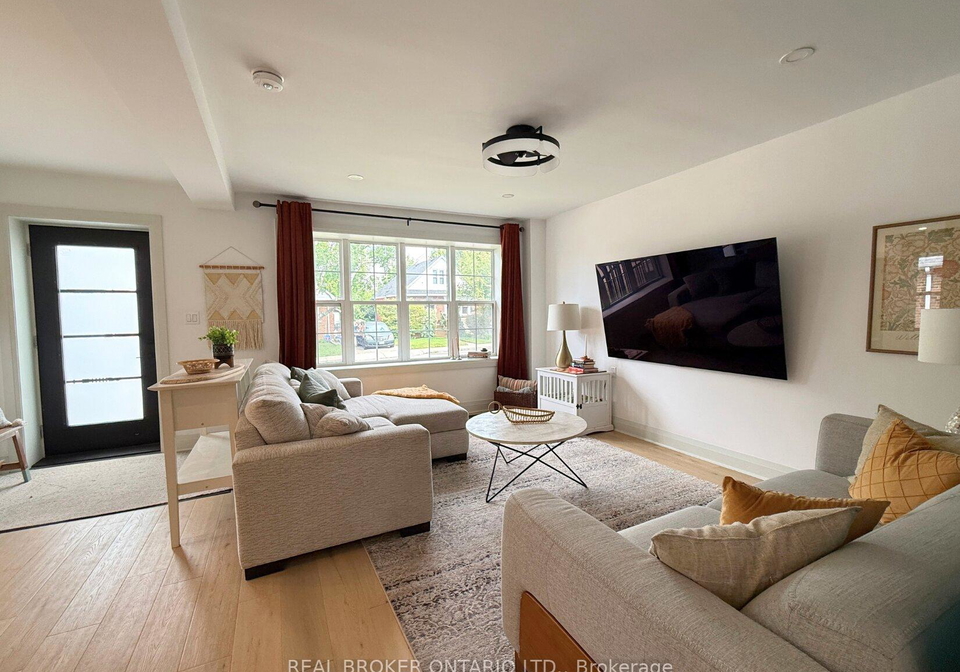 286-east-18th-street-hamilton-ontario-x13484224