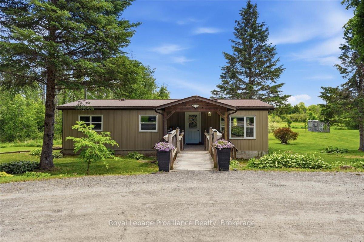 596-courneya-road-tweed-ontario-x13484282
