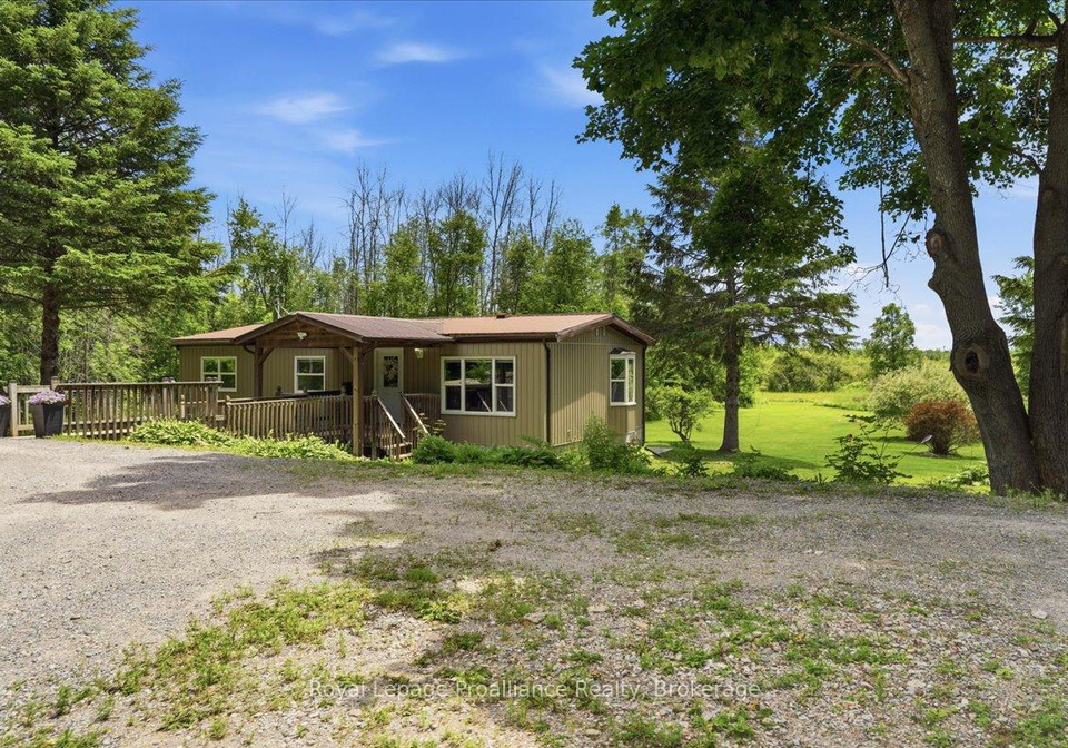 596-courneya-road-tweed-ontario-x13484282