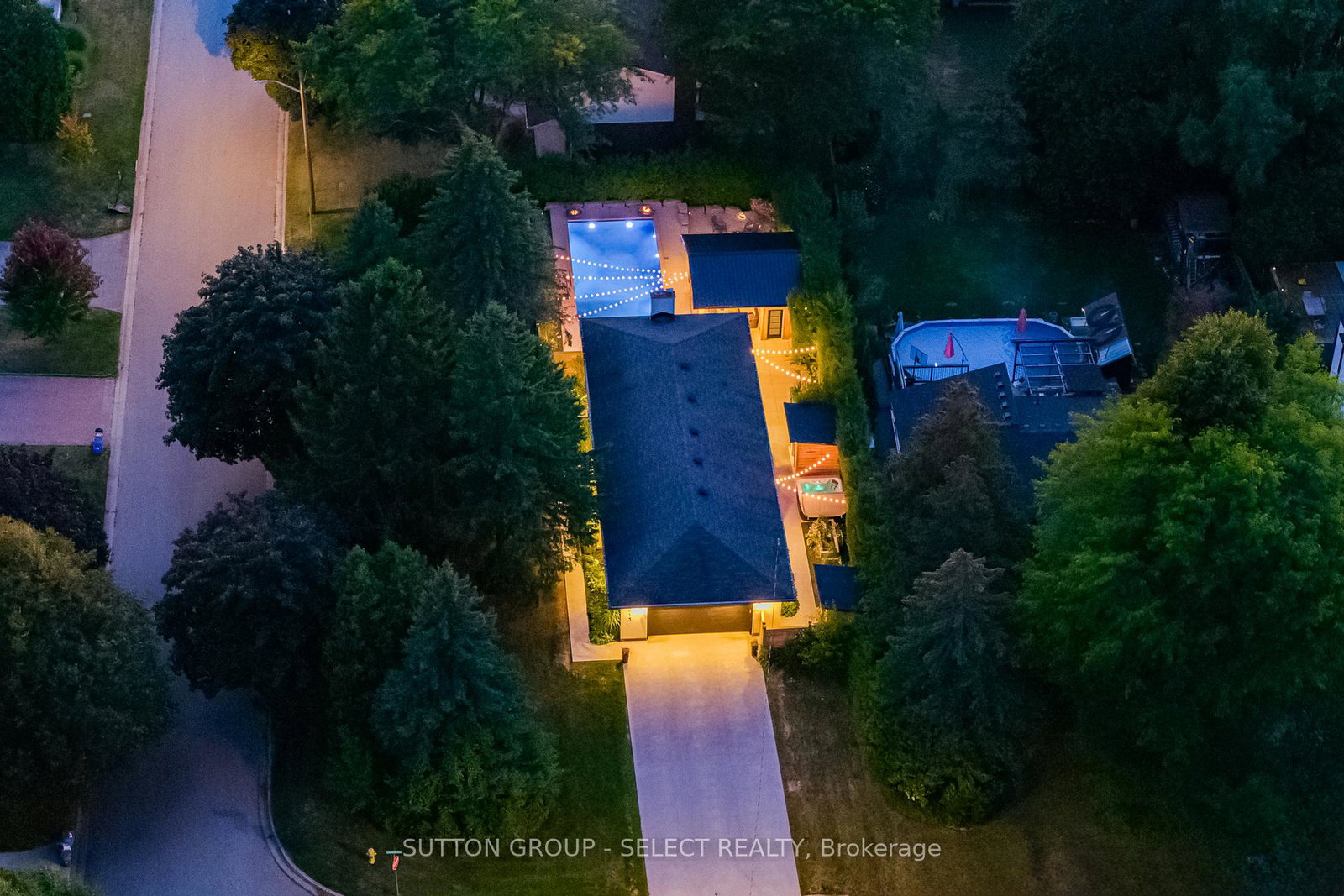 1615-sharon-drive-london-north-ontario-x13484318