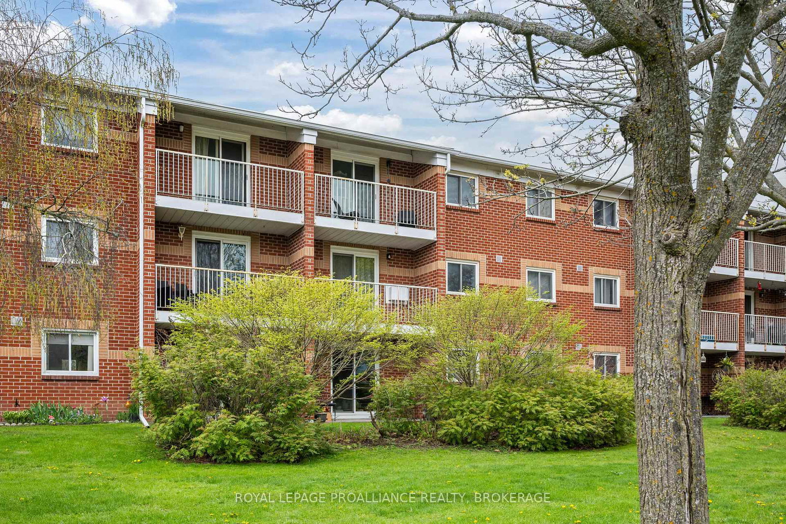 573-armstrong-road-kingston-ontario-x13484406
