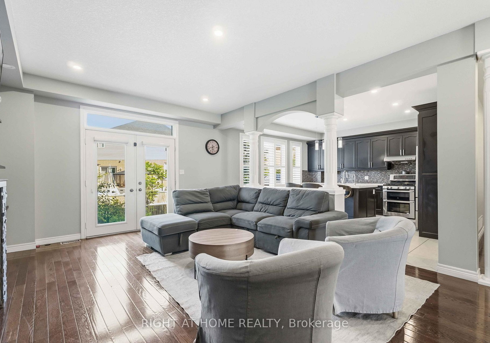 212-chartwell-circle-hamilton-ontario-x13484746